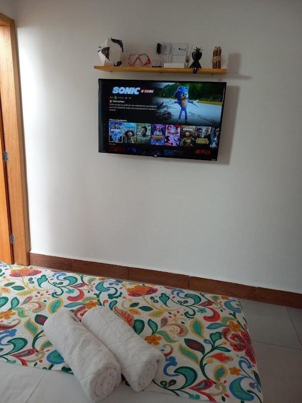 Villa Casinha Aconchegante No Centro De Bonito I Tv, Ar-Condicionado, Bicicletas, Rede, Cozinha E Wi-Fi 20Mb Exterior foto